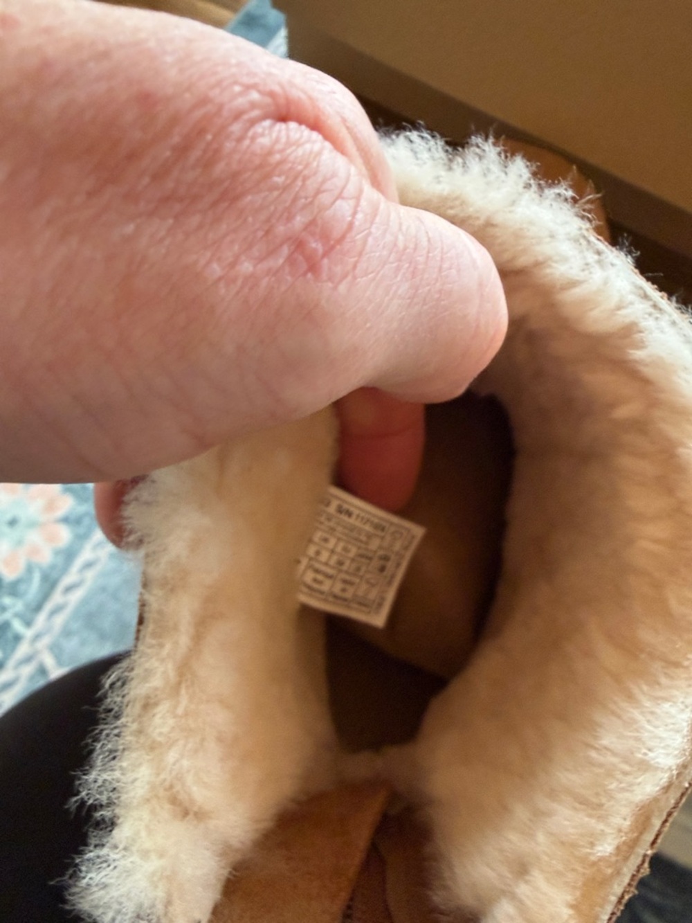 Ugg Chestnut Suede Shearling Lined Short Boot - Picture 6 of 8